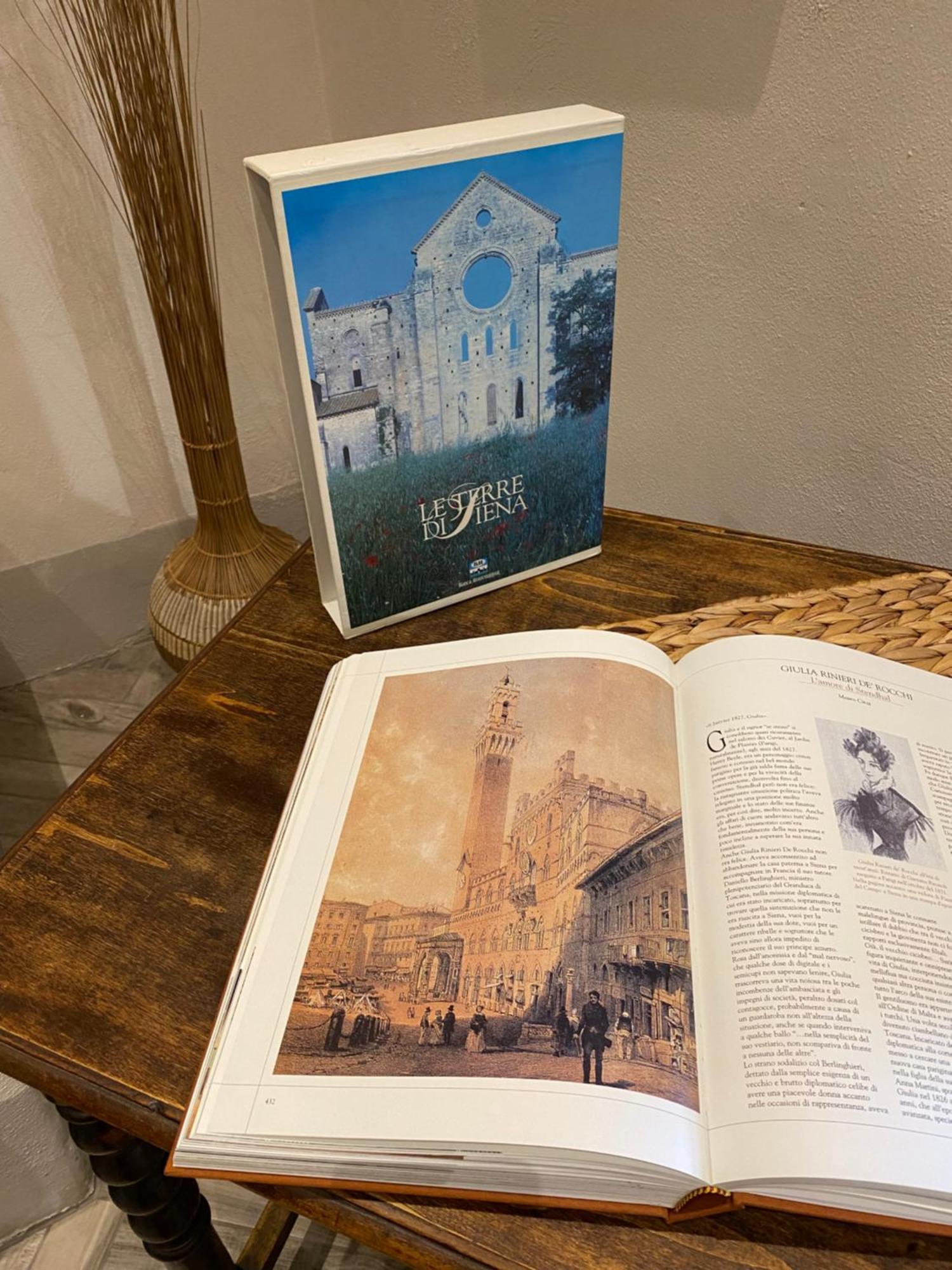 Loft Vicolo Di Vallepiatta 2 Min Piazza Del Campo Con Parcheggio 시에나 외부 사진